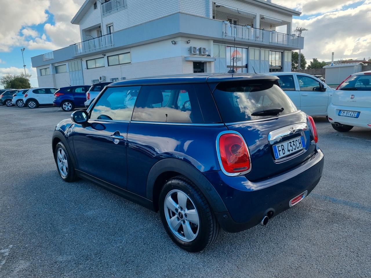 Mini 1.5 One D Business XL