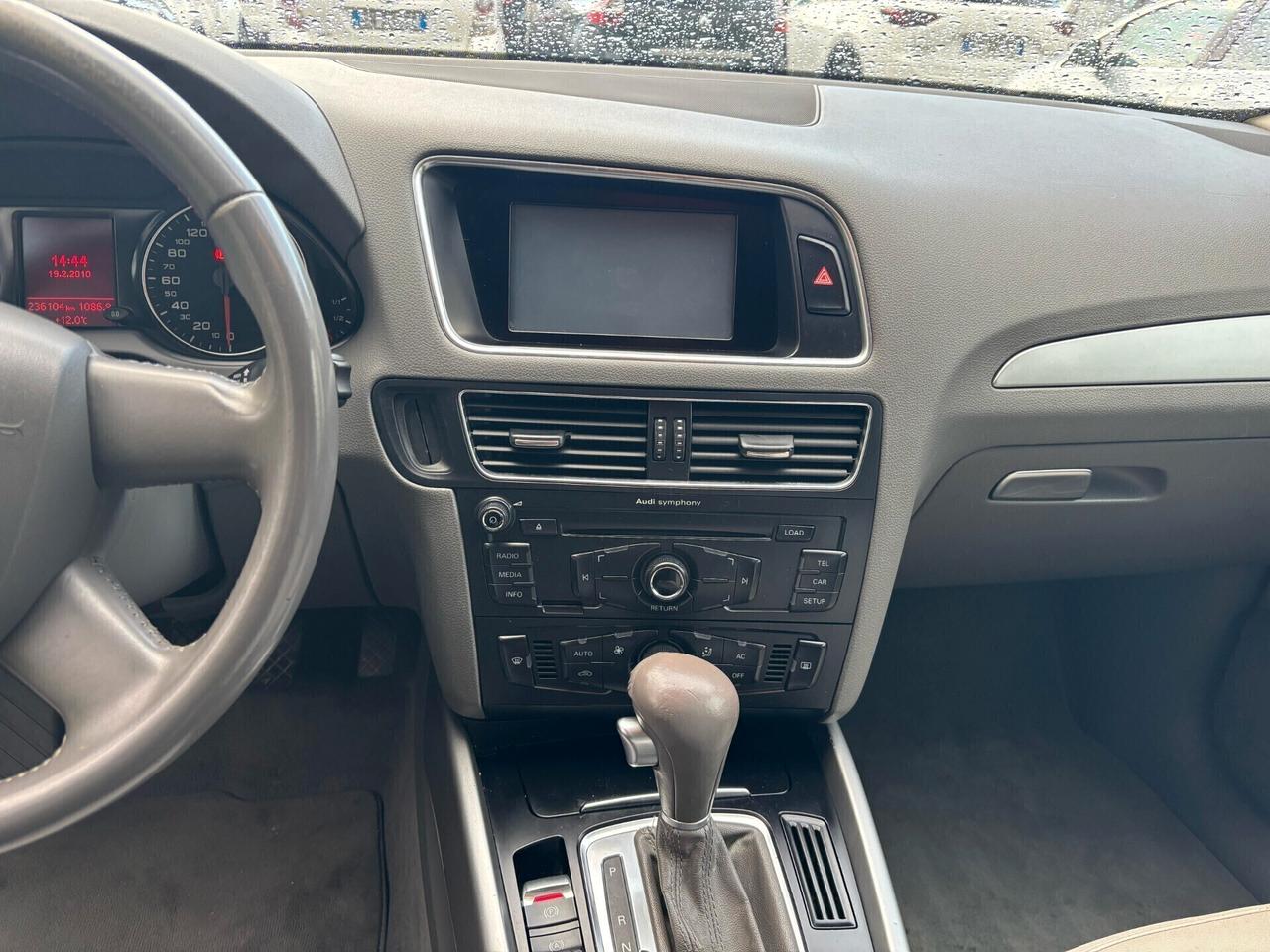 Audi Q5 2.0 TDI 4x4 Cambio Automatico Neopatentati