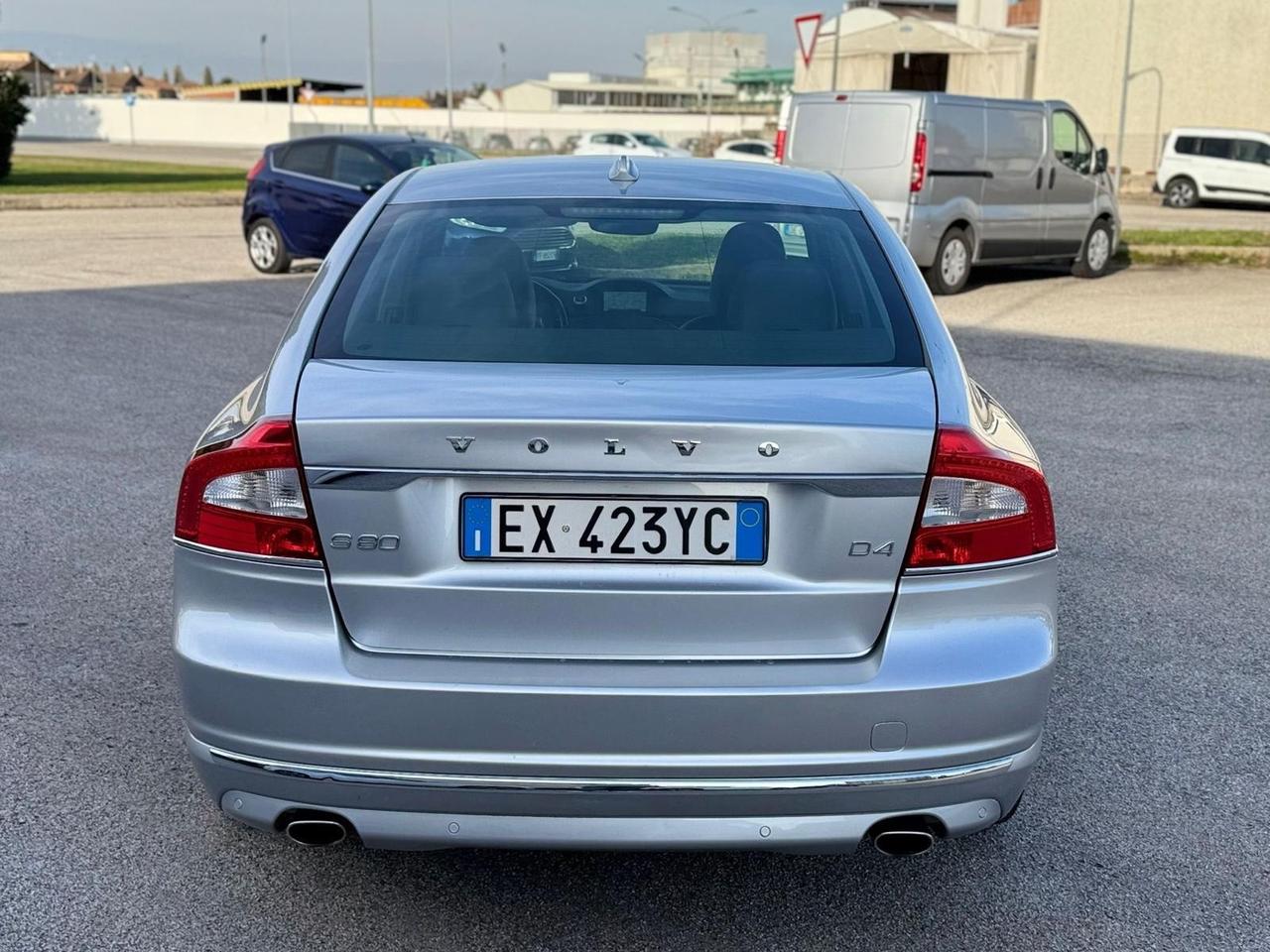 Volvo S80 2.0 diesel 2015 automatico 110.000km
