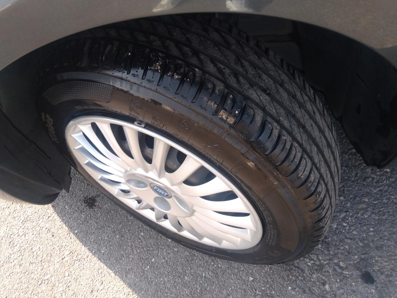 Fiat Grande Punto 1.2 65cv 3 porte Dynamic x neopatentati