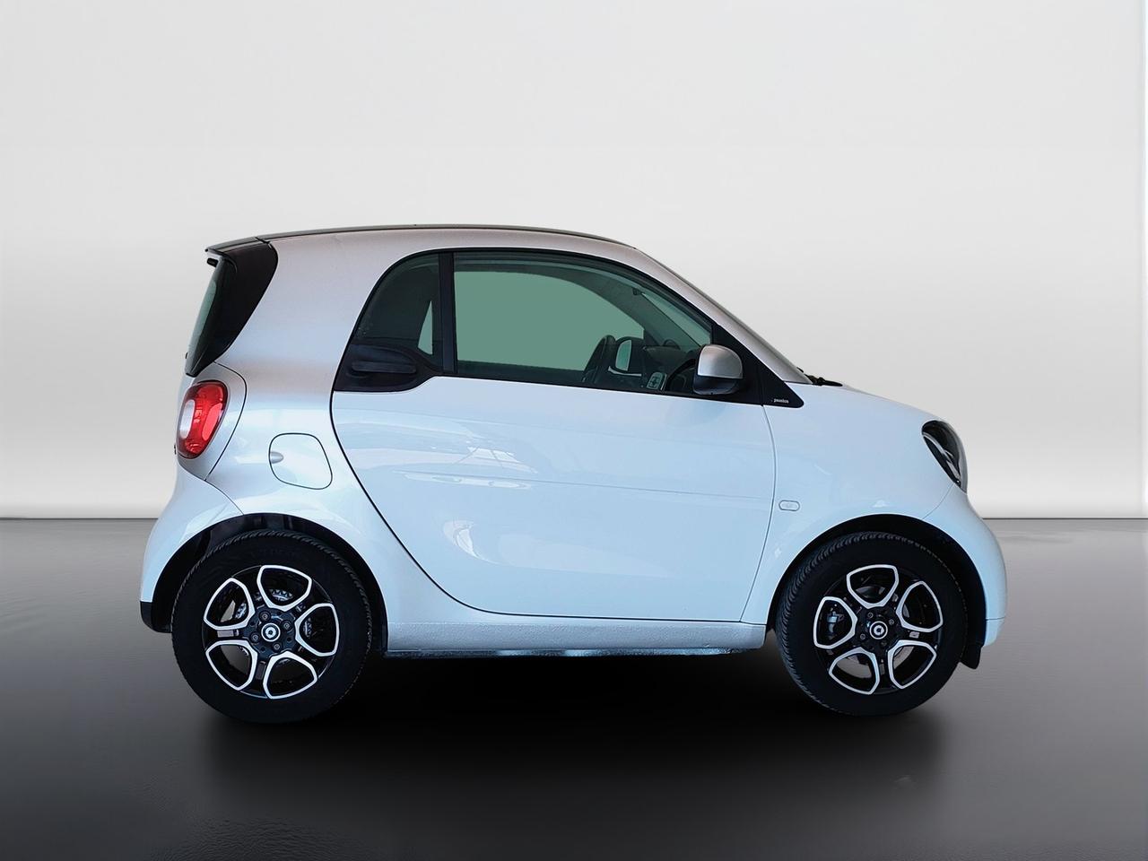 SMART Fortwo III 2015 - Fortwo 1.0 Passion 71cv twinamic my18
