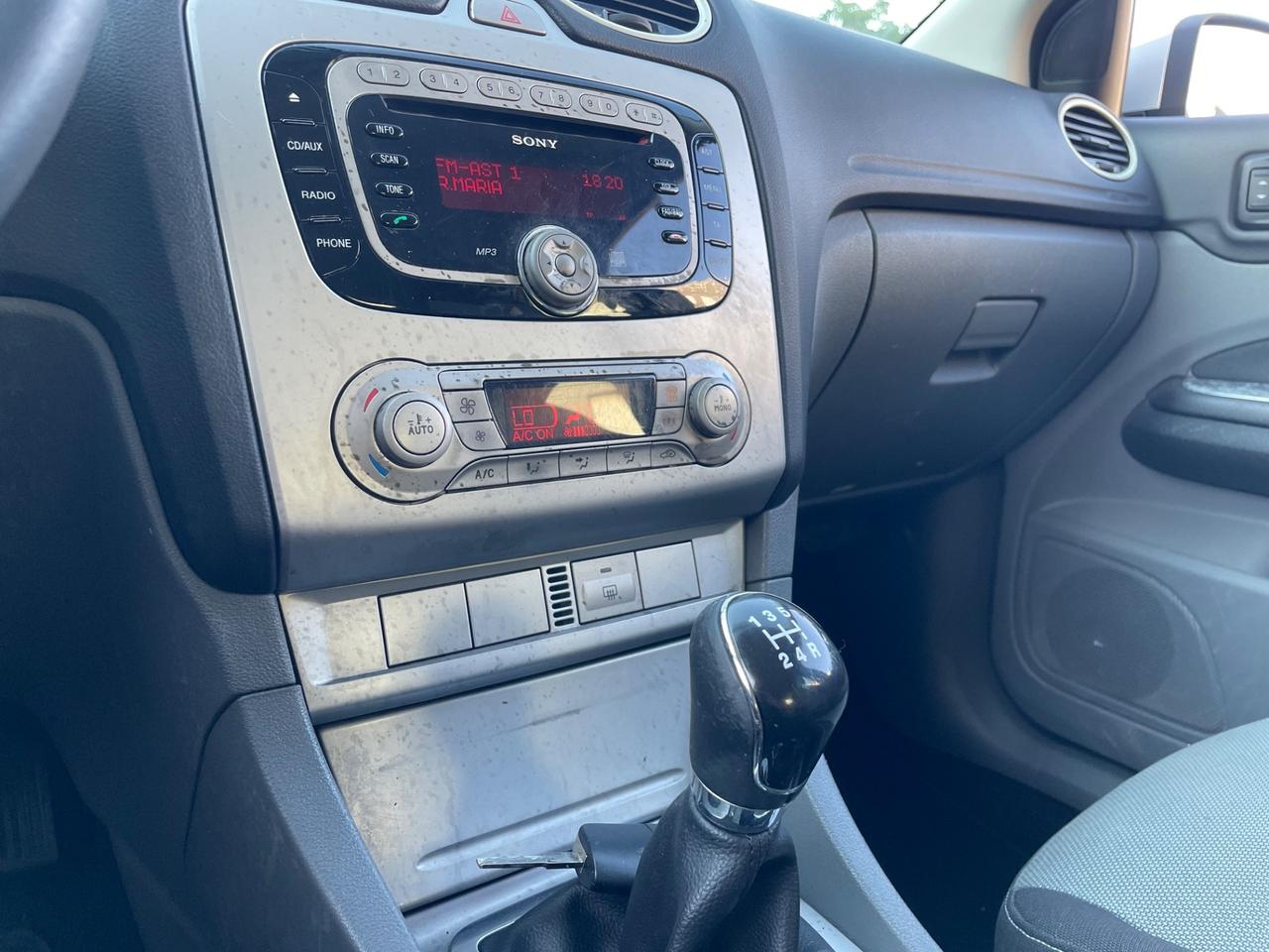 Ford Focus 1.6 TDCi 110cv Super Full 200mila KM 2011