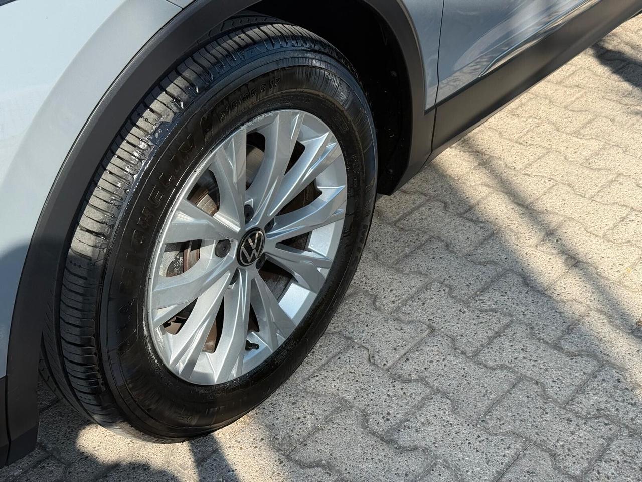 Tiguan 2.0 TDI 122 CV Life My 2022 * Ok Neopatentati