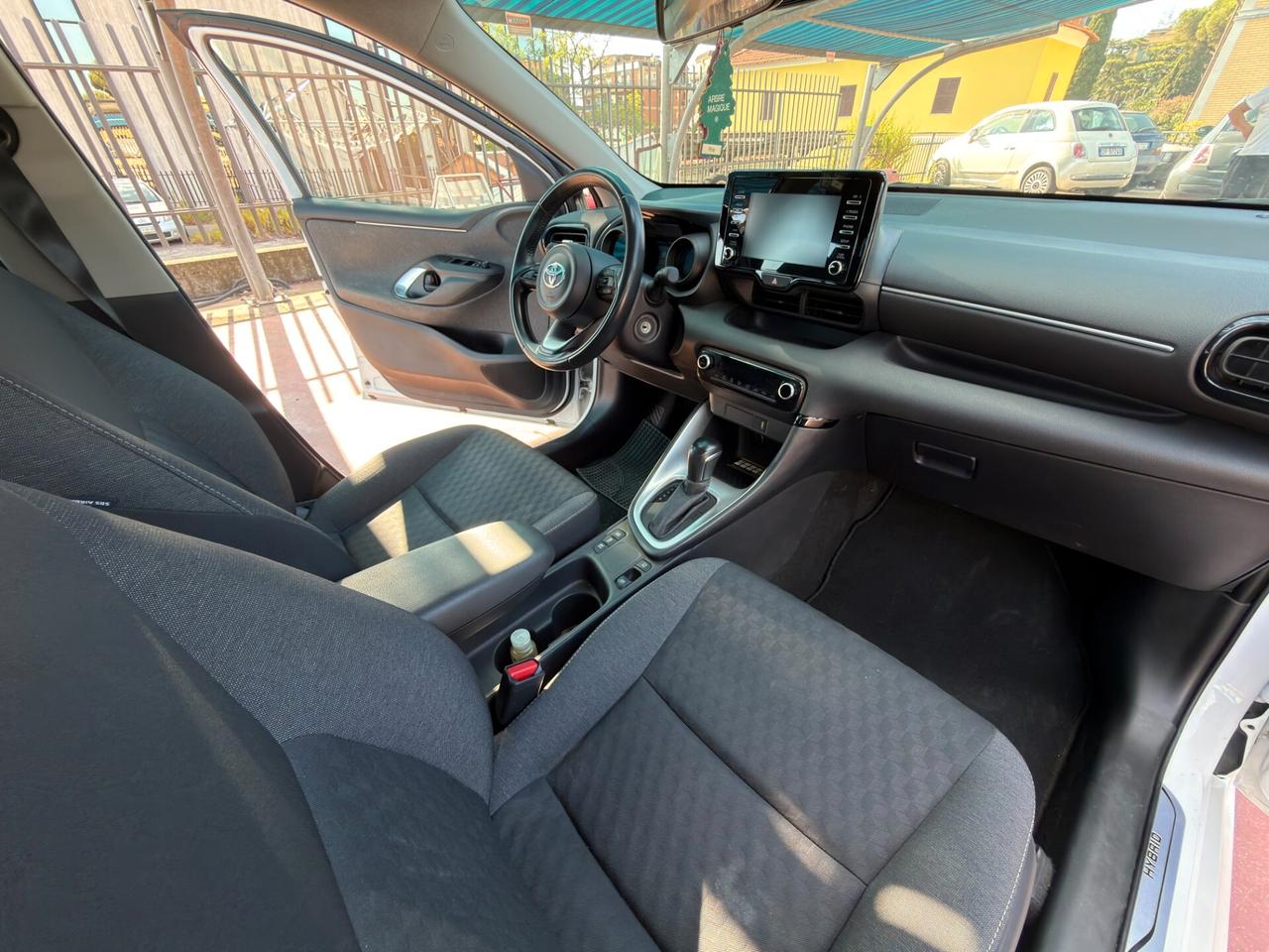 Toyota Yaris Hybrid 5 porte Trend SENZA OBBLIGO FINANZIAMENTO
