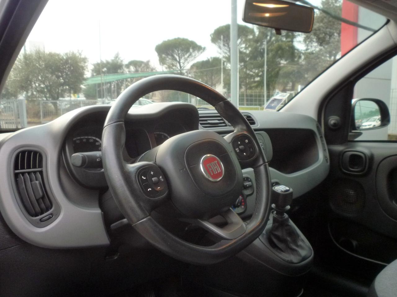 FIAT Panda 1.2 69 CV Lounge BIANCO 2018