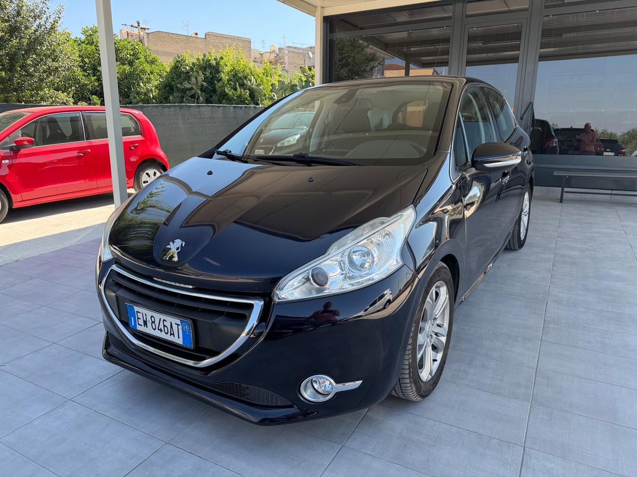 Peugeot 208 1.6 e-HDi 92 CV Stop&Start 5 porte Allure