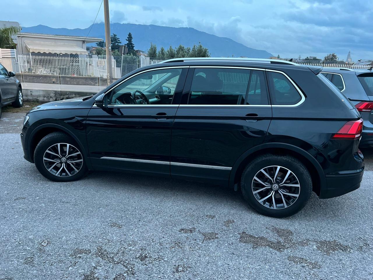 Volkswagen Tiguan 2.0 TDI SCR Business BlueMotion Technology