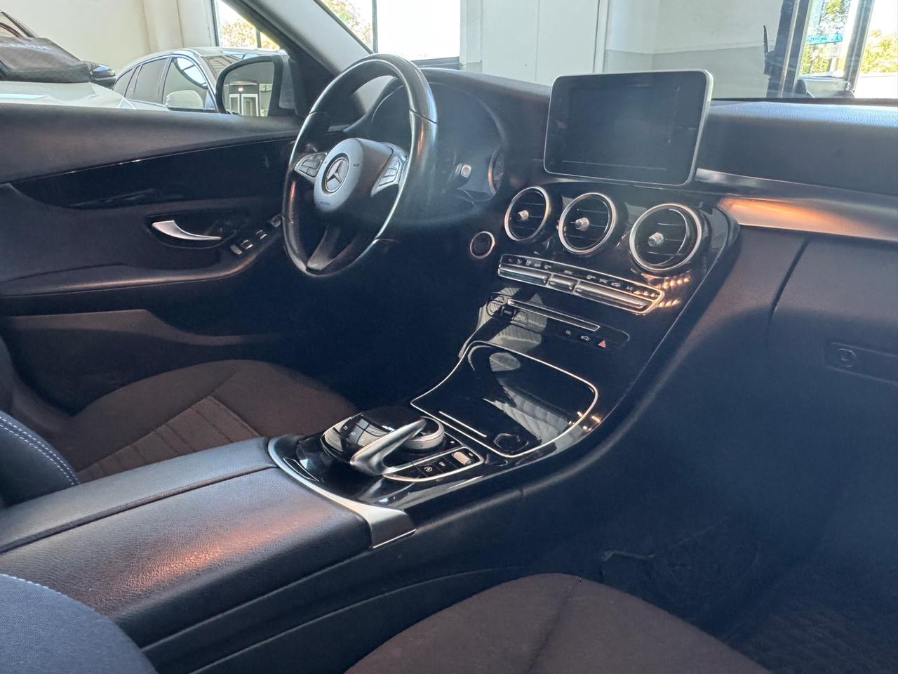 Mercedes-benz C 220 CDI berlina unic. Prop.