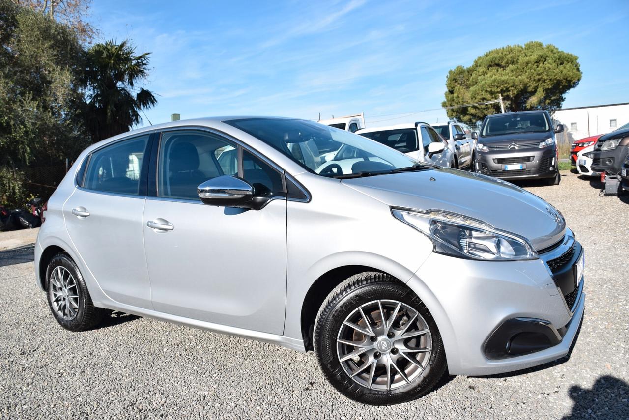 Peugeot 208 1.6HDi 75CV 5porte Allure NAV ANDROID CARPLAY CAM SENSORI CRUISE OK NEOPATENTATI