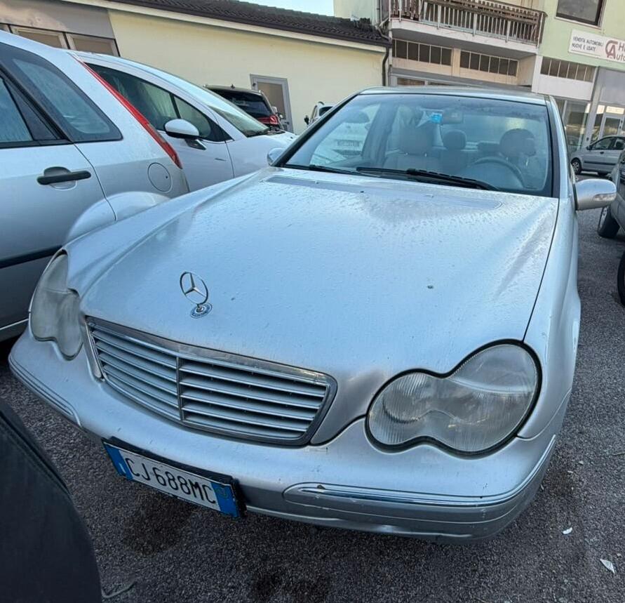 Mercedes-benz C 220 Mercedes Benz CDI Elegance