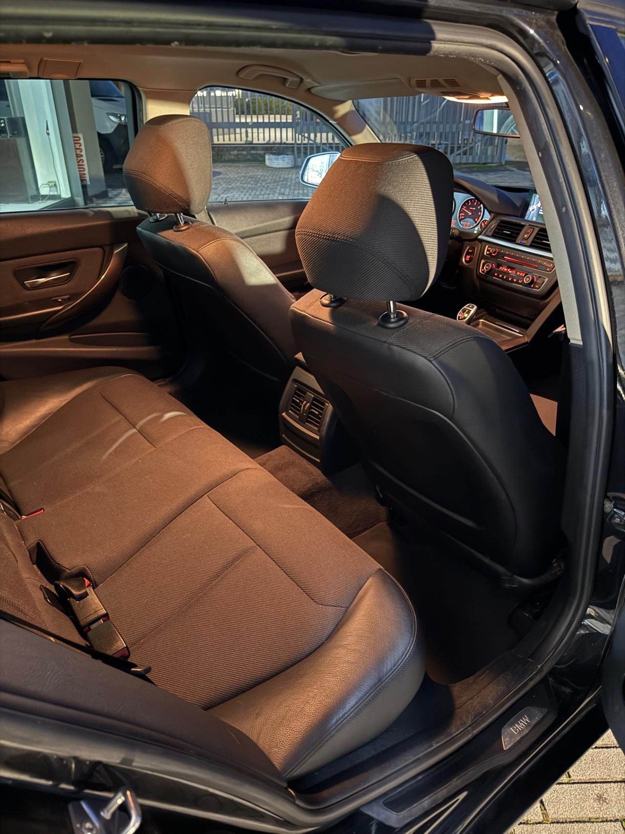 Bmw 320 320d xDrive Touring Msport