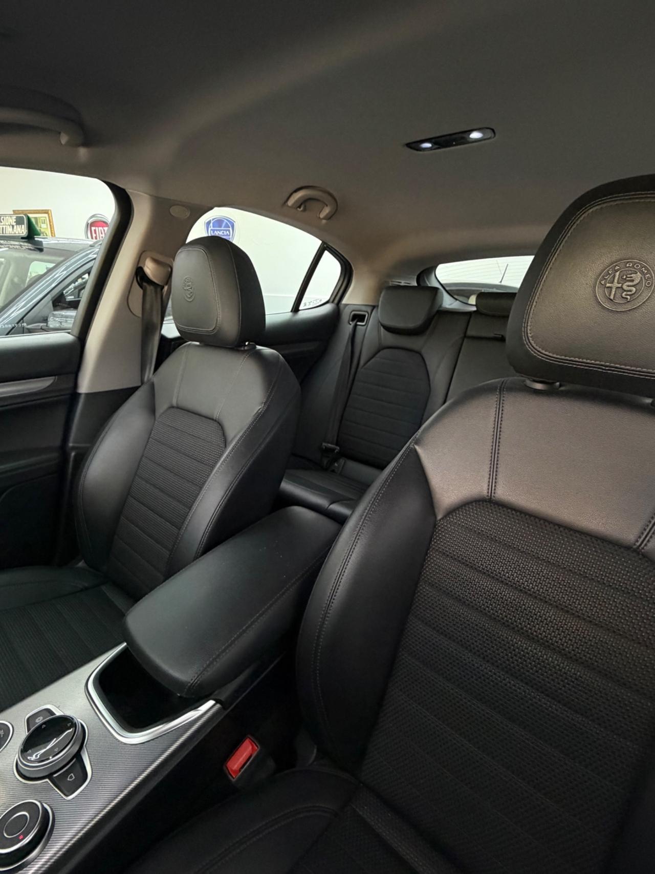 Alfa Romeo Stelvio 2.2 Turbodiesel 190 CV AT8 Q4 Sprint