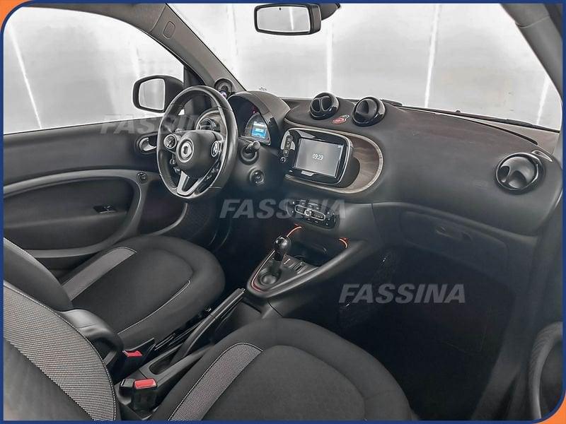 smart fortwo EQ Pulse 22KW