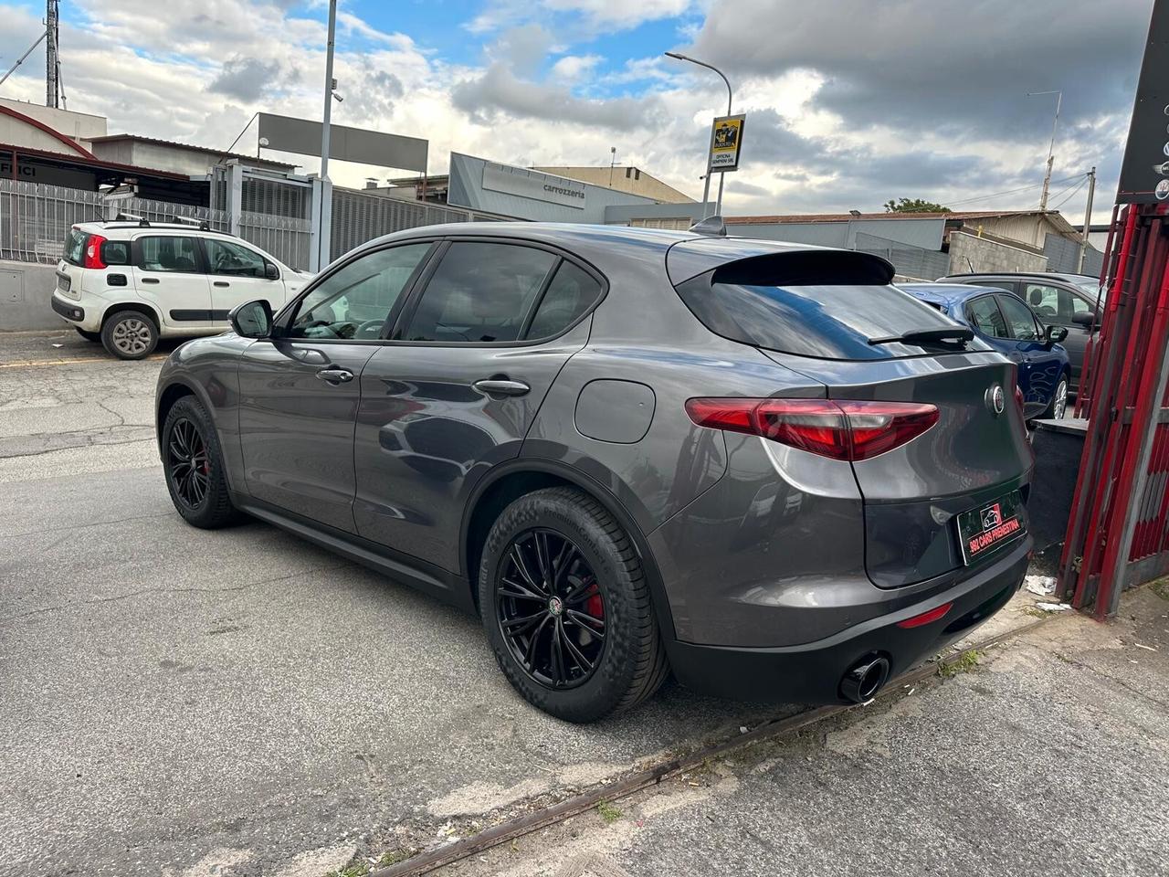Alfa Romeo Stelvio 2.2 Turbodiesel 190 CV AT8 RWD Sprint