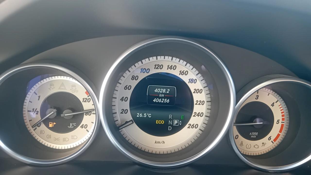 Mercedes-benz E 220 d Auto Sport