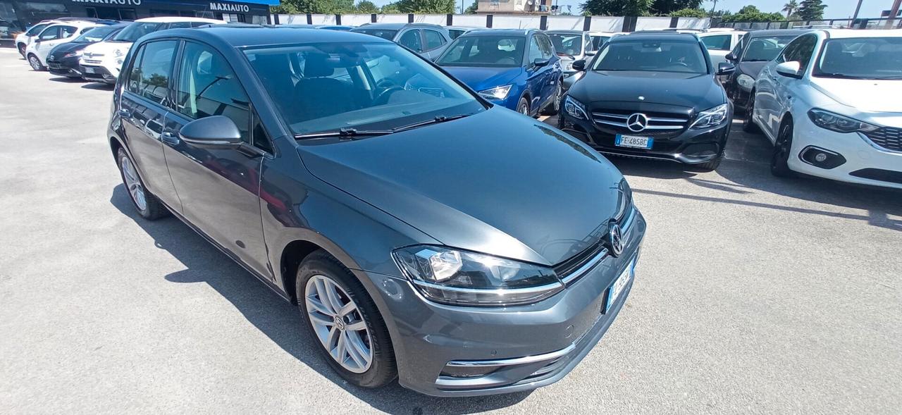 Volkswagen Golf 1.6 TDI Executive 113 MILA KM!