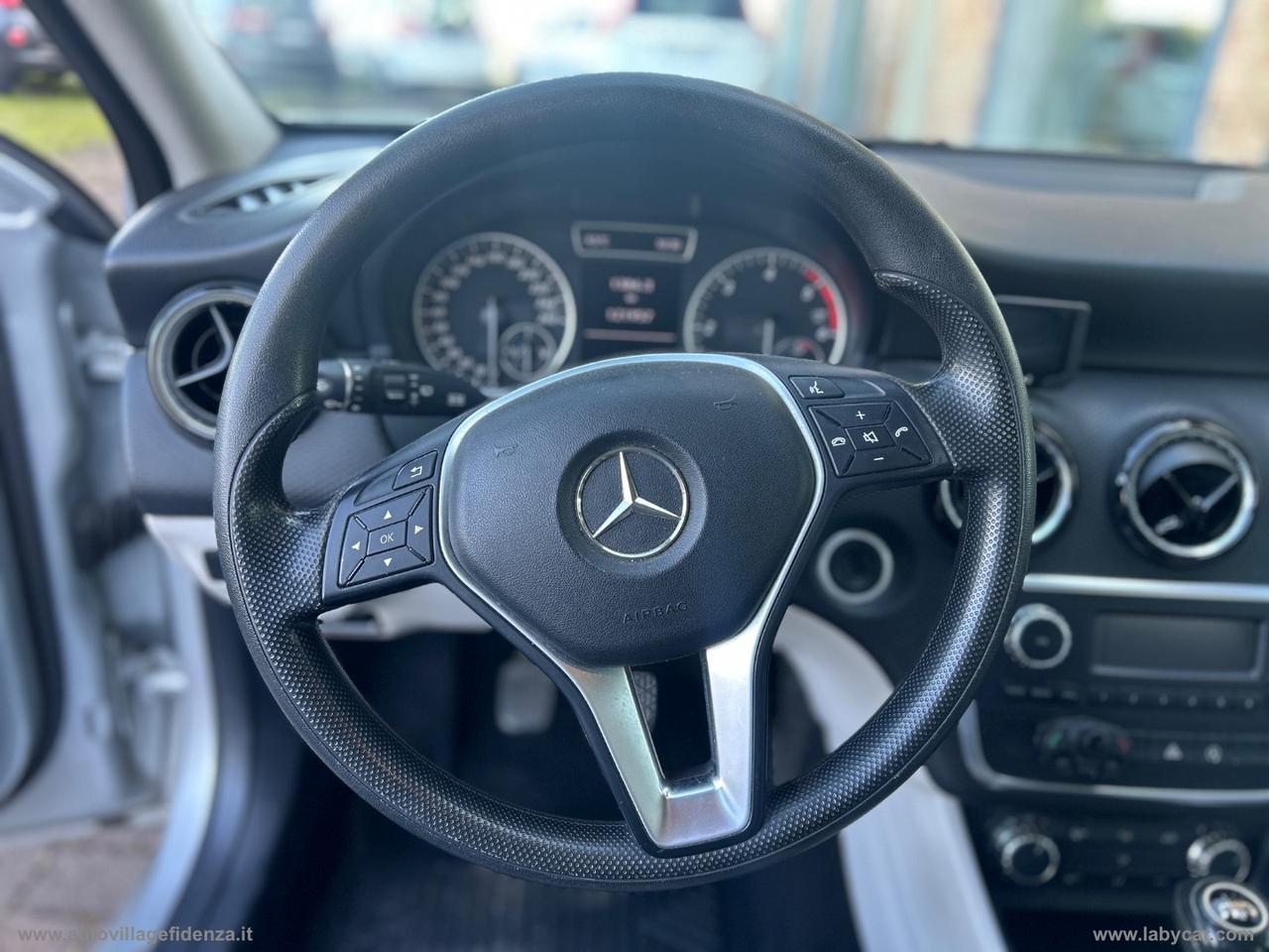 MERCEDES-BENZ A 180 CDI Sport