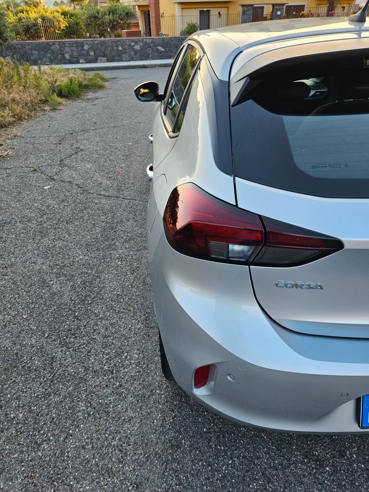 Opel Corsa 1.5 diesel 14000km certificati