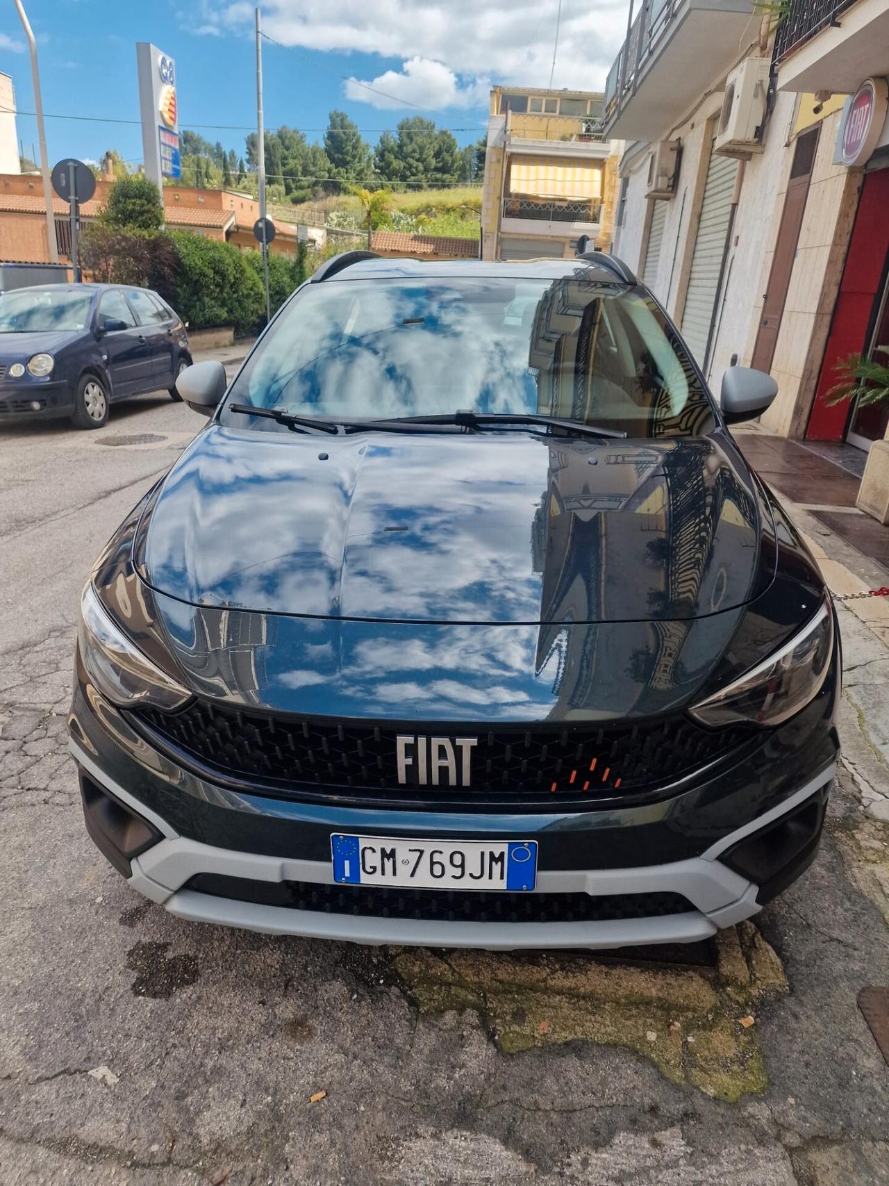Fiat Tipo cross 1.6 Mjt S&S SW Garmin
