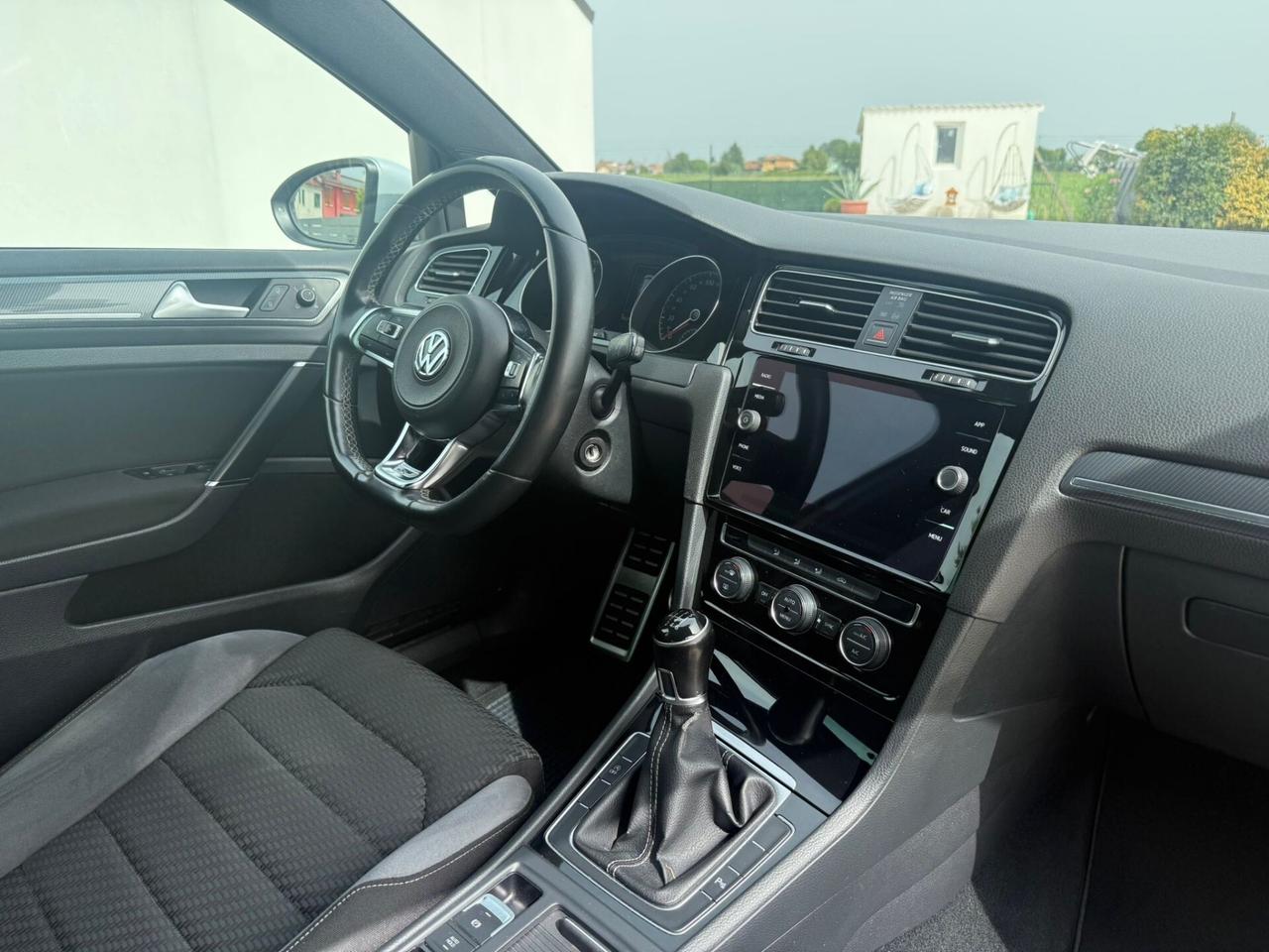 Volkswagen Golf 1.4 TSI 125 CV 5p. R-Line