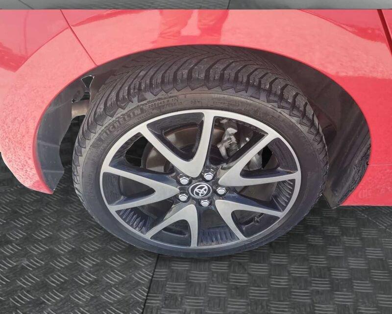 Toyota Yaris 4ª serie 1.5 Hybrid 5 porte Premiere