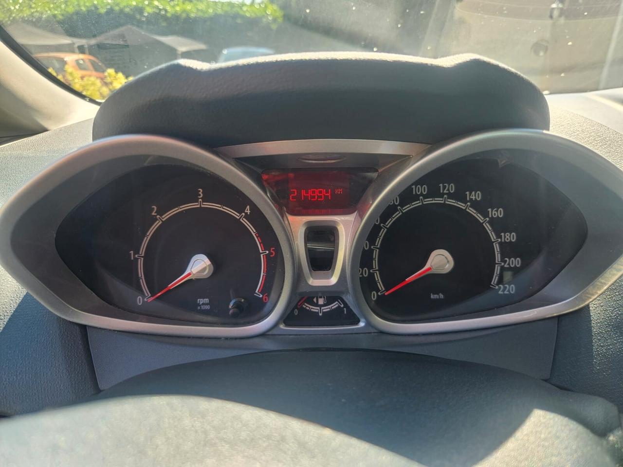 Ford Fiesta 1.4 TDCi 68CV 3 porte Titanium