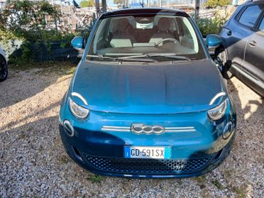 Fiat 500 500e Berlina 42 kWh Passion