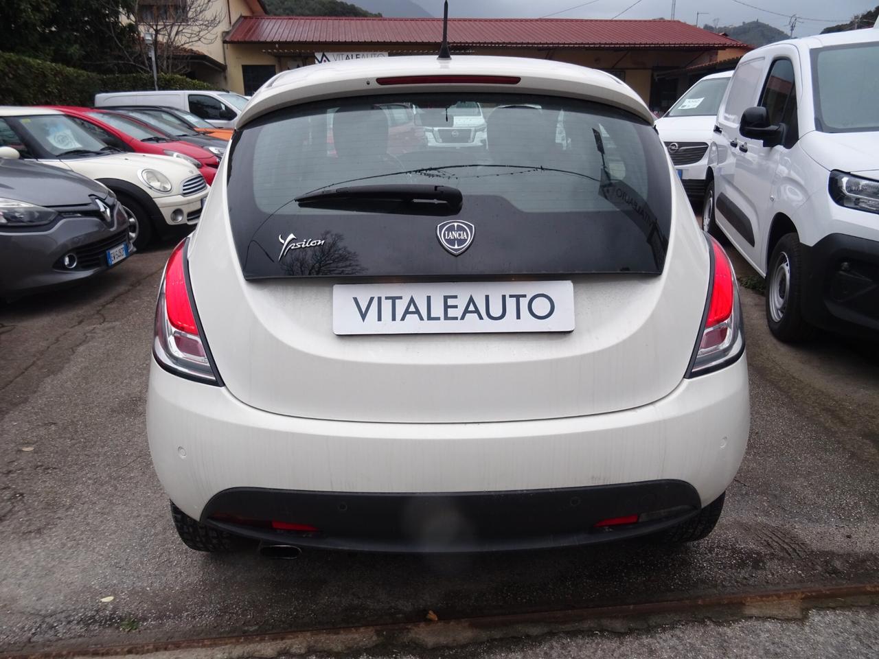 Lancia Ypsilon 0.9 TwinAir 85 CV 5p Platinum C.AUTOMATICO