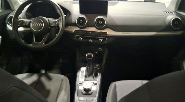 AUDI Q2 35 TFSI Business