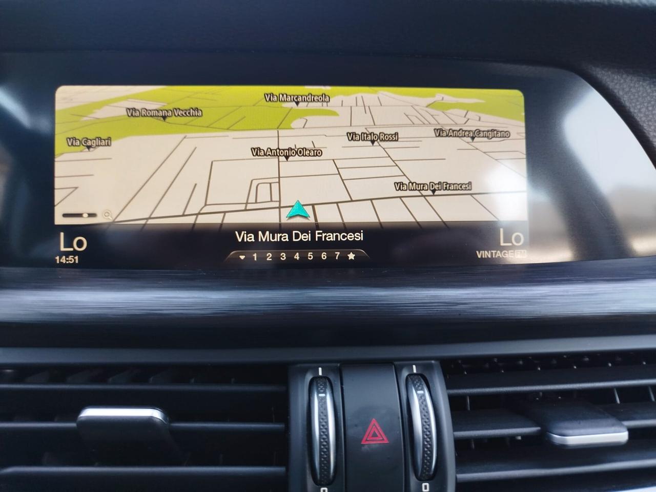 Stelvio 2.2 -180cv AT8 UNIPRO-CRONO TAGLIANDI- DISTRIBUZIONE FATTA-GARANZIA 12 MESI