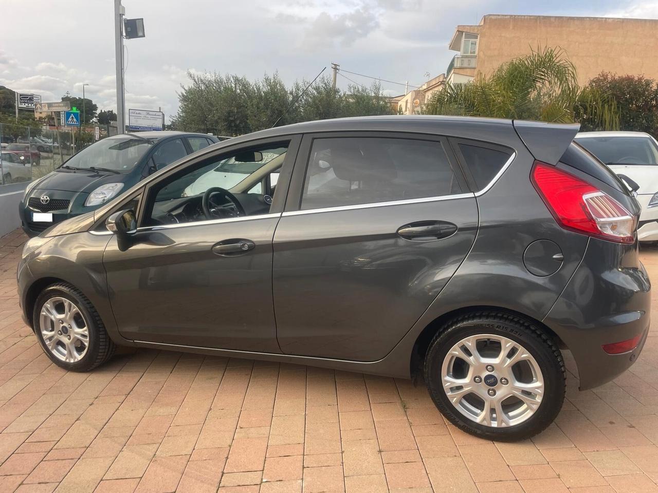 Ford Fiesta Gpl"Finanziabile Senza Busta Paga"