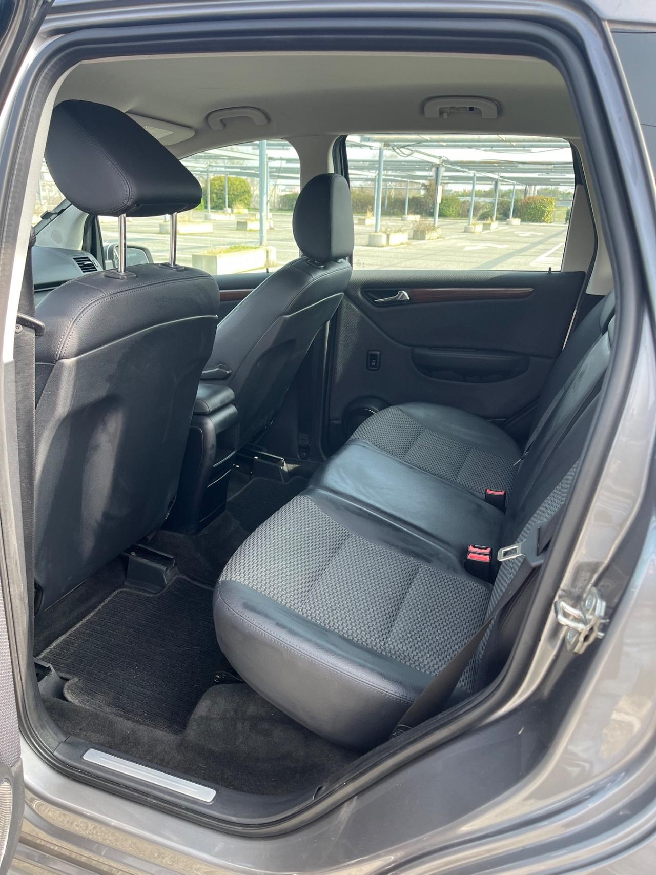 Mercedes-benz A 160 AUTOMATIC Executive