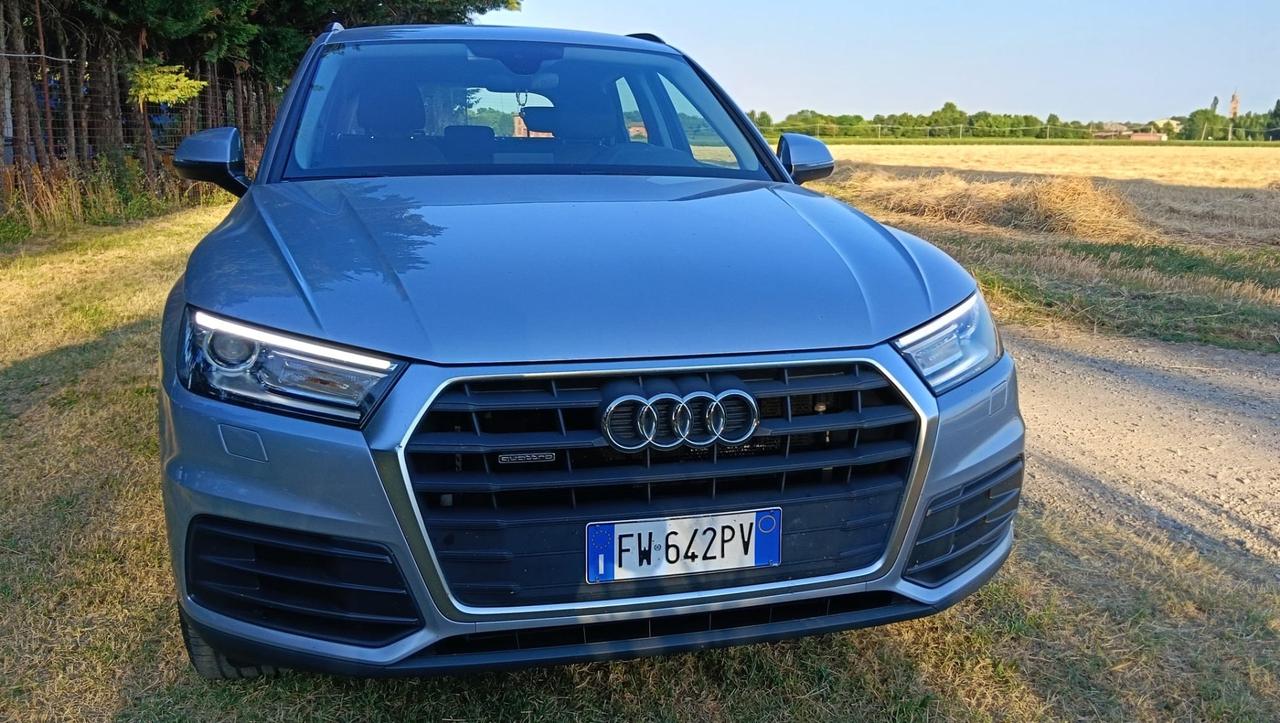 Audi Q5 2.0 TDI quattro S tronic line plus