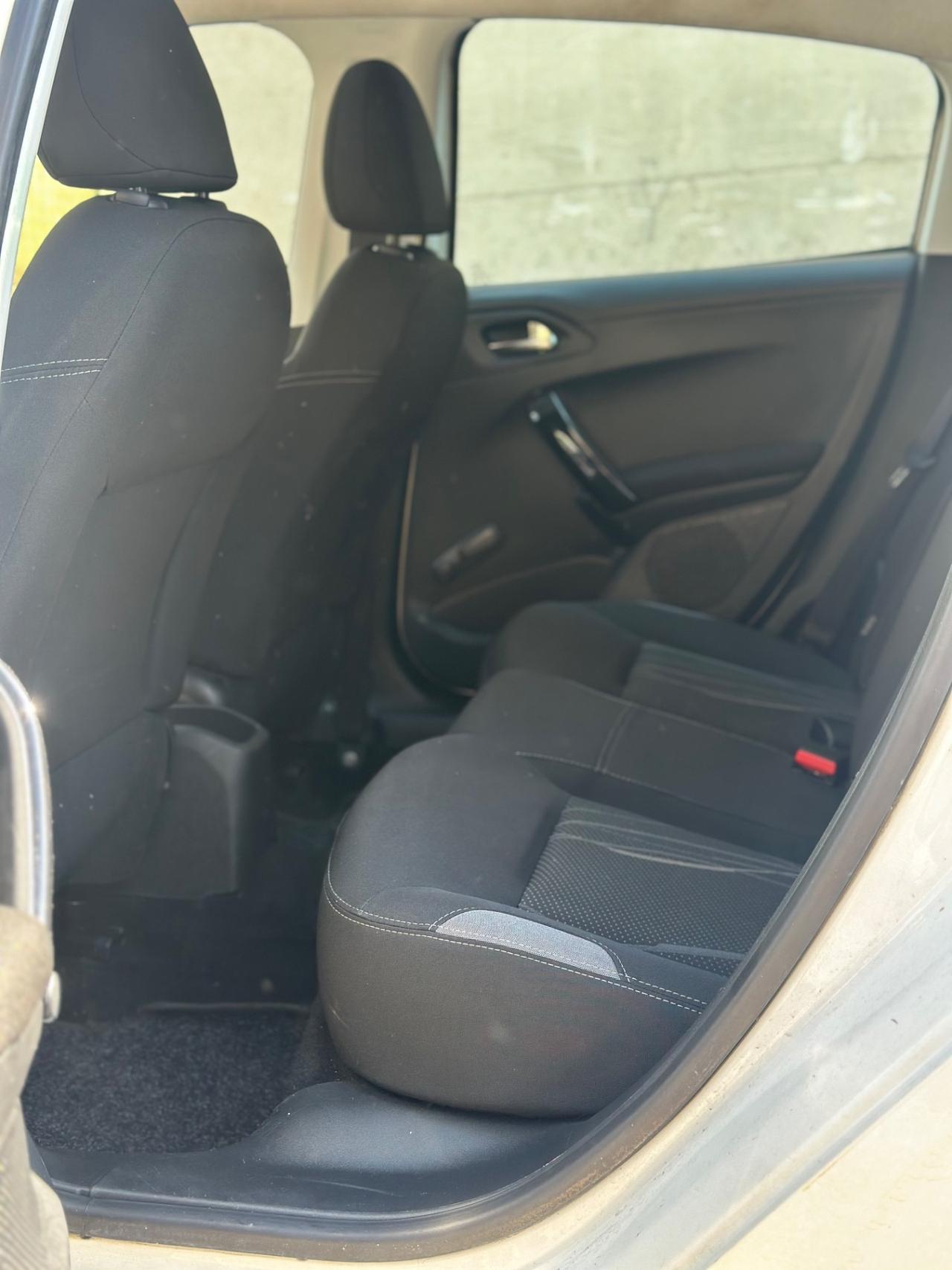 Peugeot 208 1.4 VTi 95 CV 5p. GPL Allure