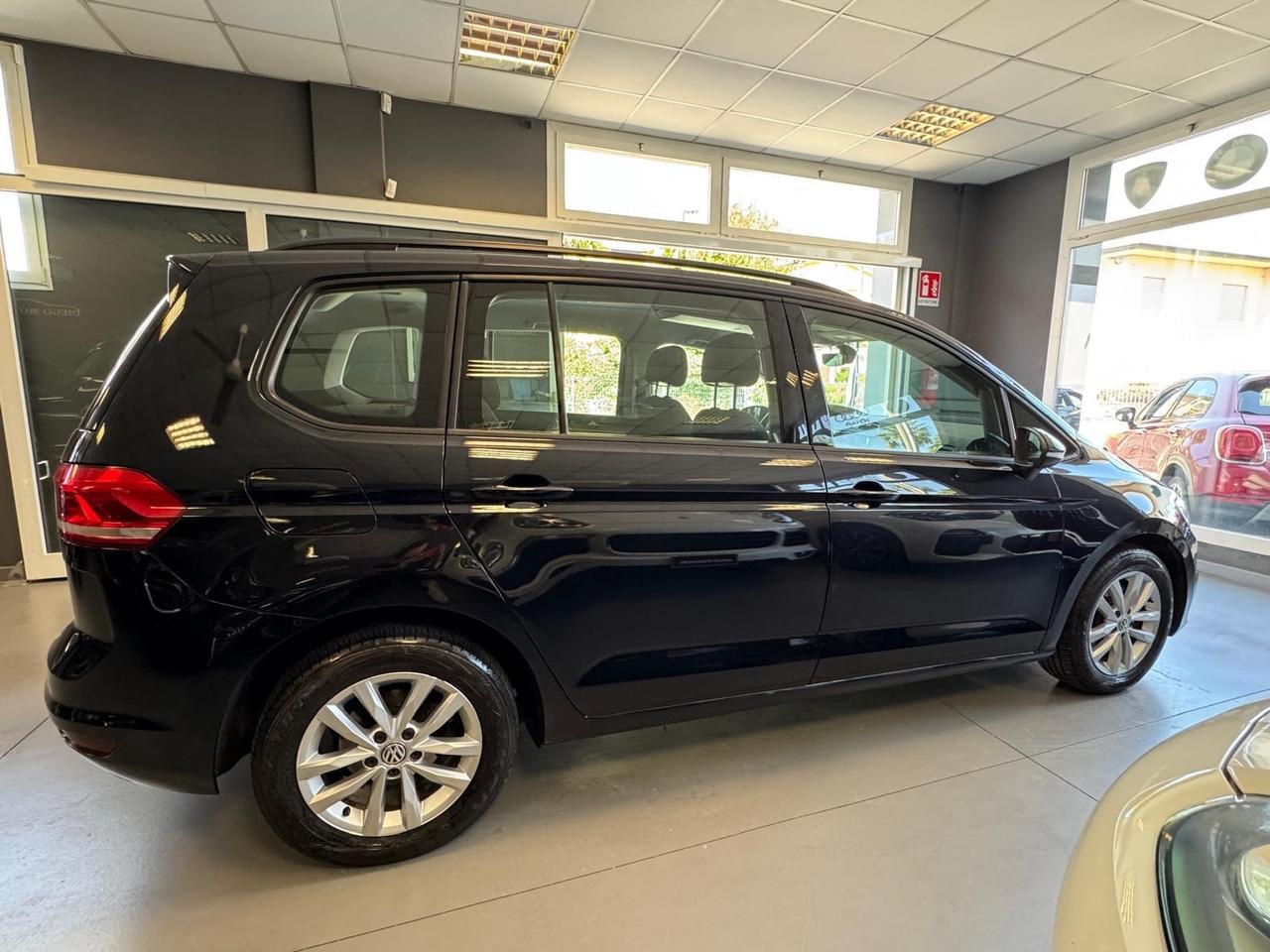 Volkswagen Tiguan 2.0 TDI SCR DSG Business BlueMotion Technology