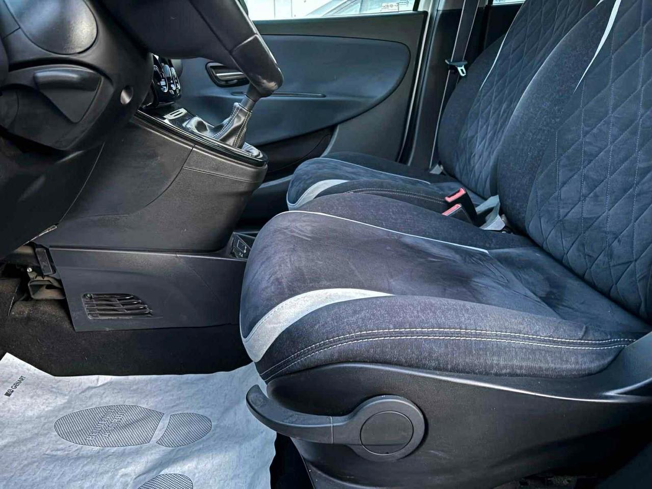 Lancia Ypsilon 1.3 MJT 16V 95 CV 5 porte S&S Mya