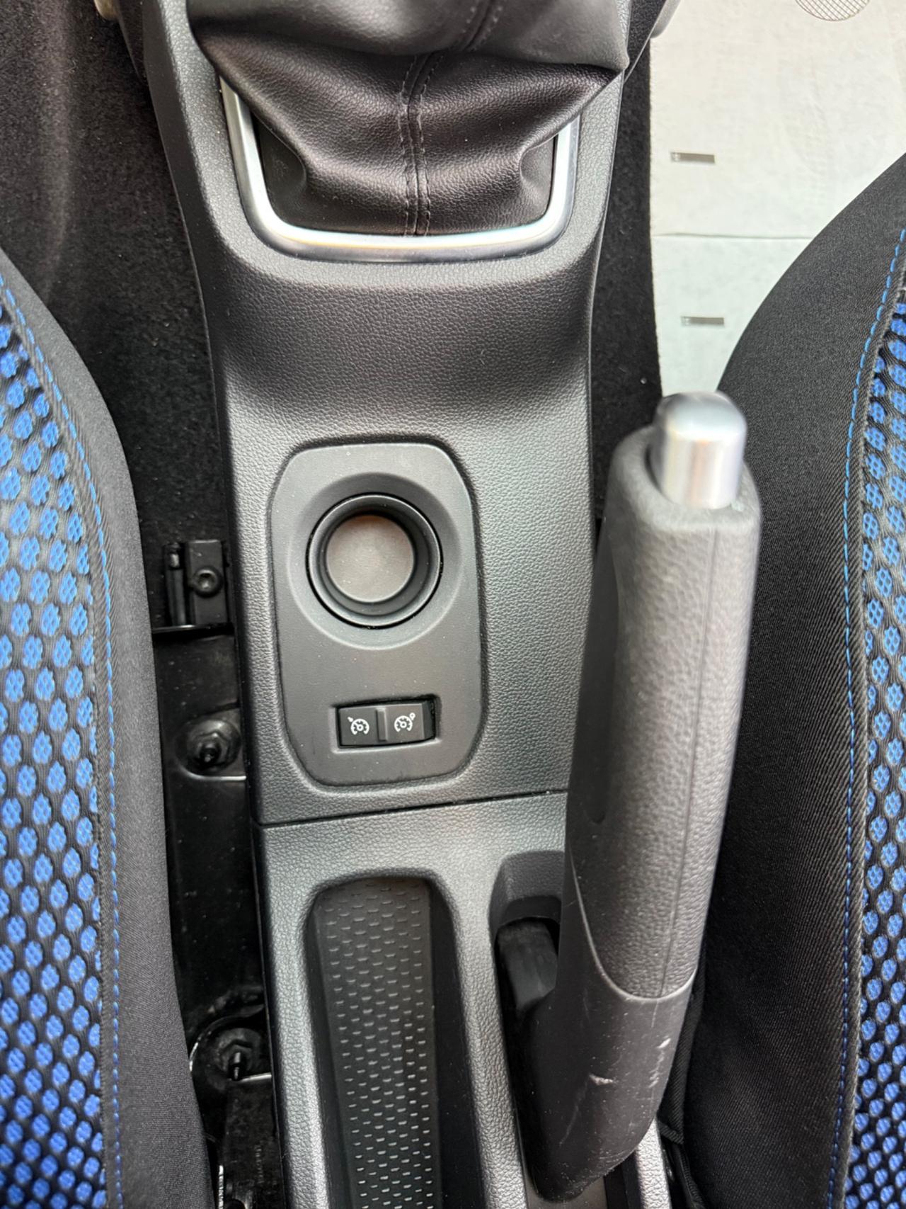 Dacia Duster 1.3 TCe FAP 4x2 Navi*Cerchi*Led*Camera 360
