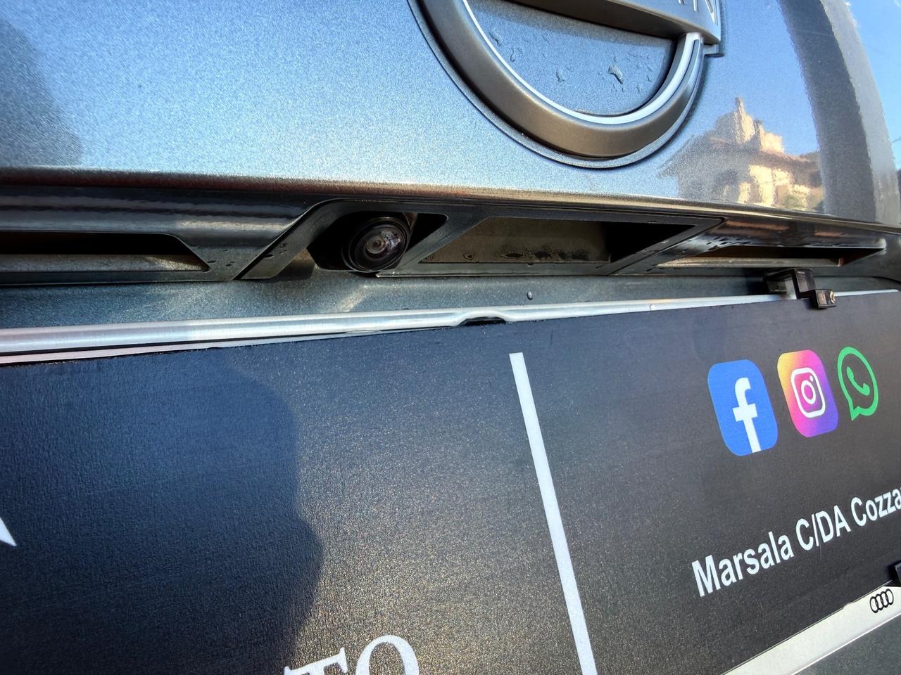 Nissan Juke 1.0 DIG-T 114 CV DCT Tekna