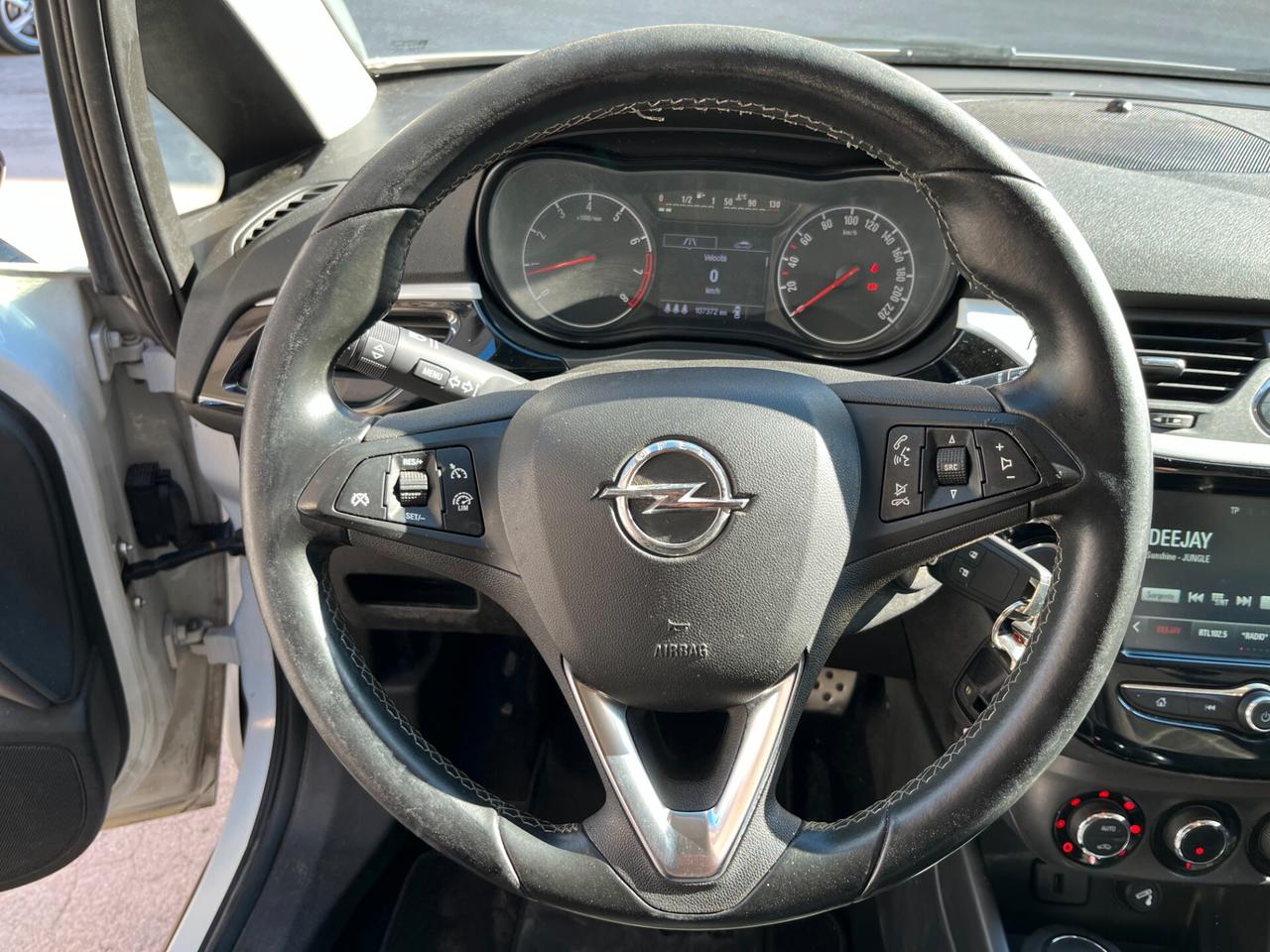 Opel Corsa 1.4 90CV 5 porte Black Edition