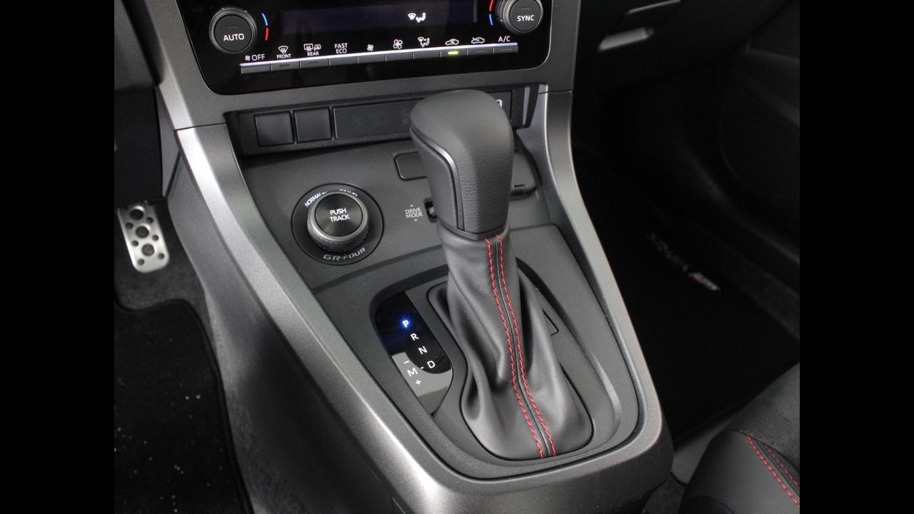 TOYOTA GR Yaris - GR Yaris 1.6 Circuit dat-8