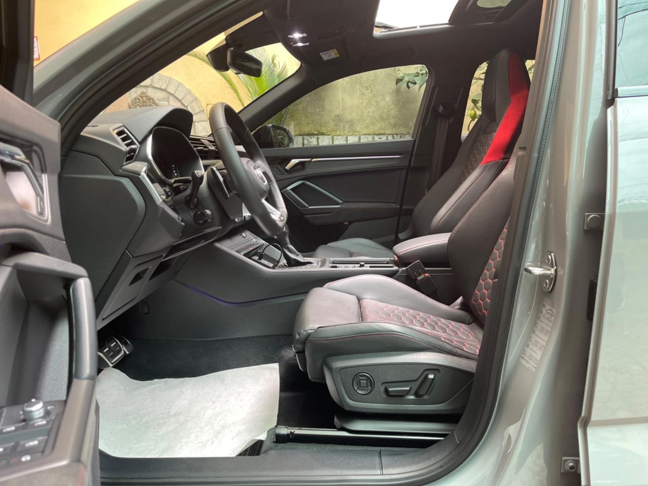 Audi RSQ3SPB quattro S tronic,FULL OPT.