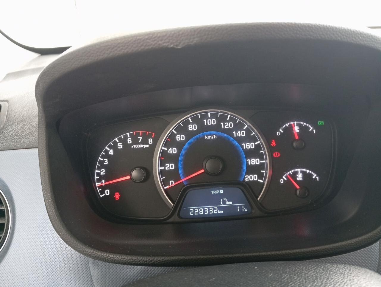 Hyundai i10 1.0 bnz/GPL 2015 CON GARANZIA