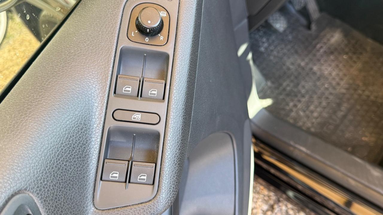 Volkswagen Tiguan 1.4 TSI 122 CV Cross BlueMotion Technology