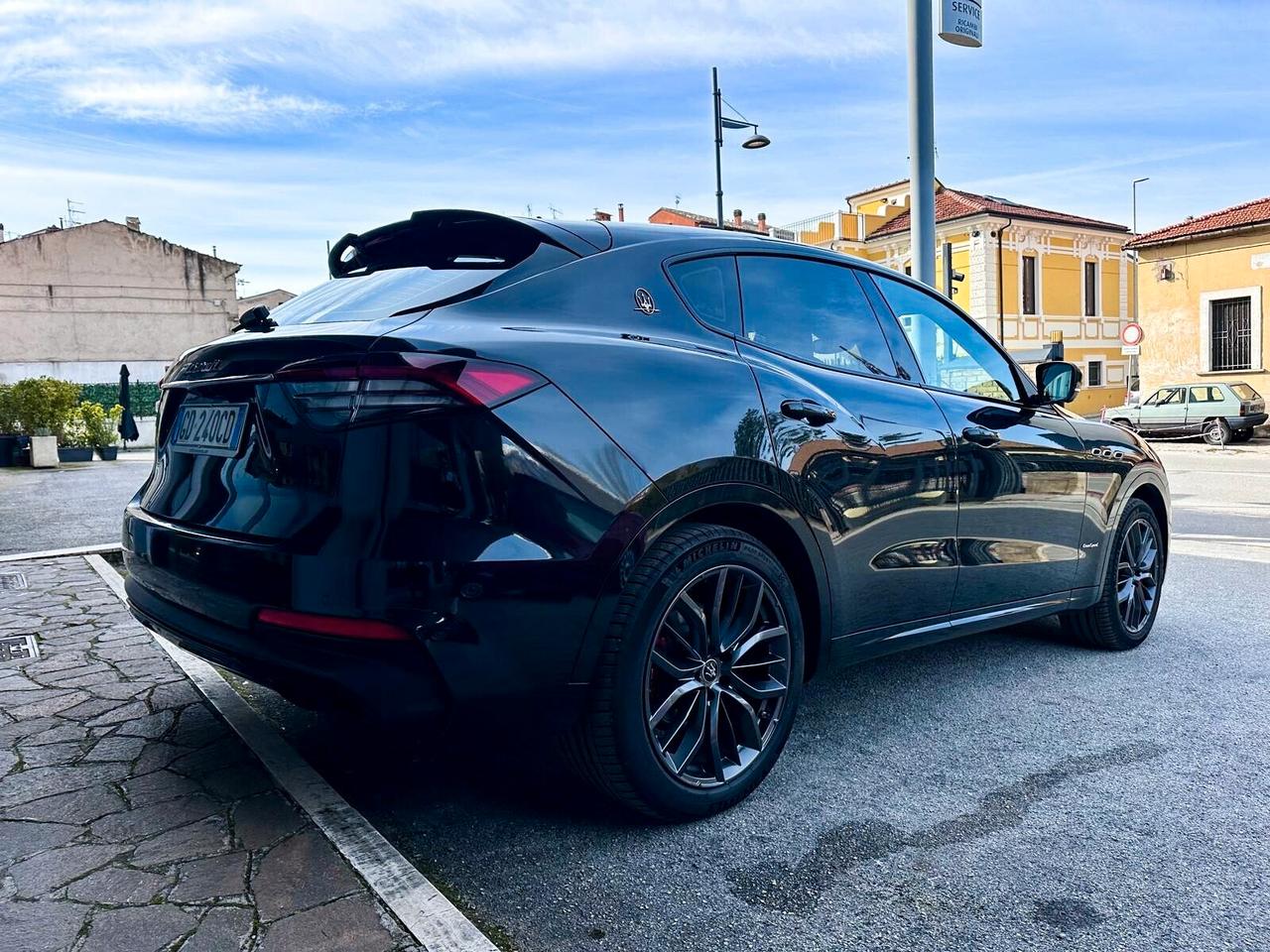 Maserati Levante V6 3.0 Diesel Gransport 250 CV