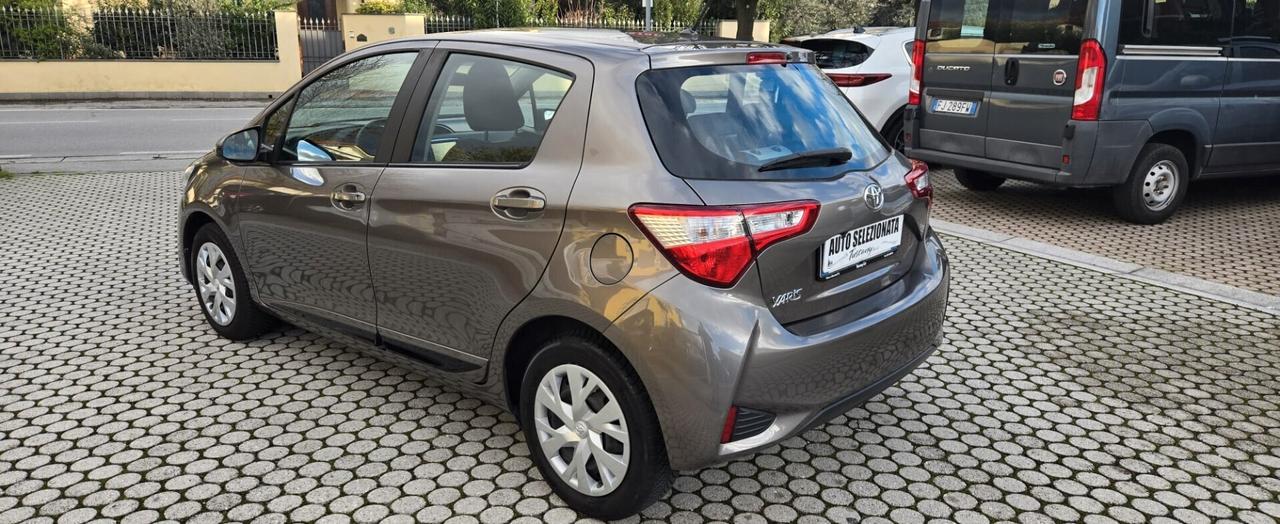 Toyota Yaris 1.0 72 CV 5 porte Cool