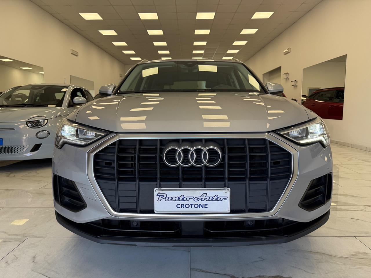 Audi Q3 35 TDI 2.0 S tronic Business Advanced 150 cv