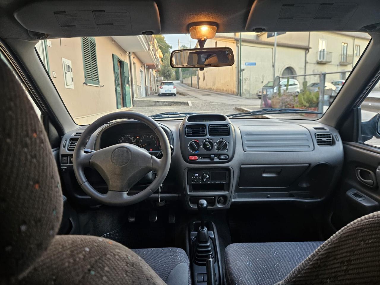Suzuki Ignis 1.3i 16V cat 4WD GPL
