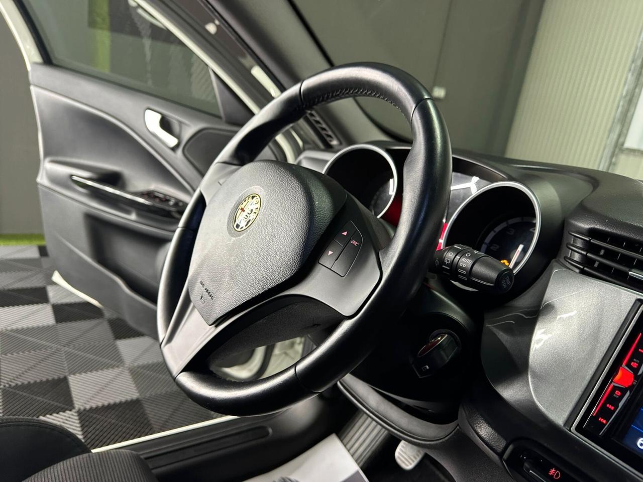 Alfa Romeo Giulietta 1.6 JTDm-2 105 CV Distinctive