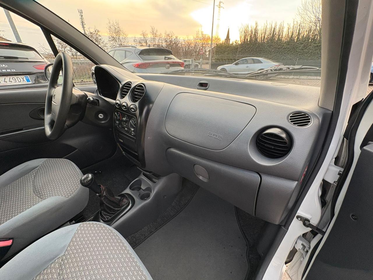 DAEWOO MATIZ 800 BENZINA 5 POSTI SI A NEOPATENTATI