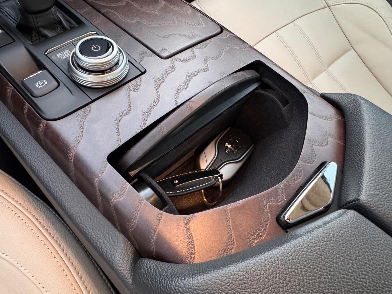 Maserati Ghibli V6 Modena